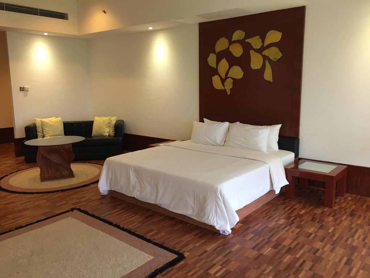 Austin Heights Golf & Hotel Resort Johor Bahru Kültér fotó